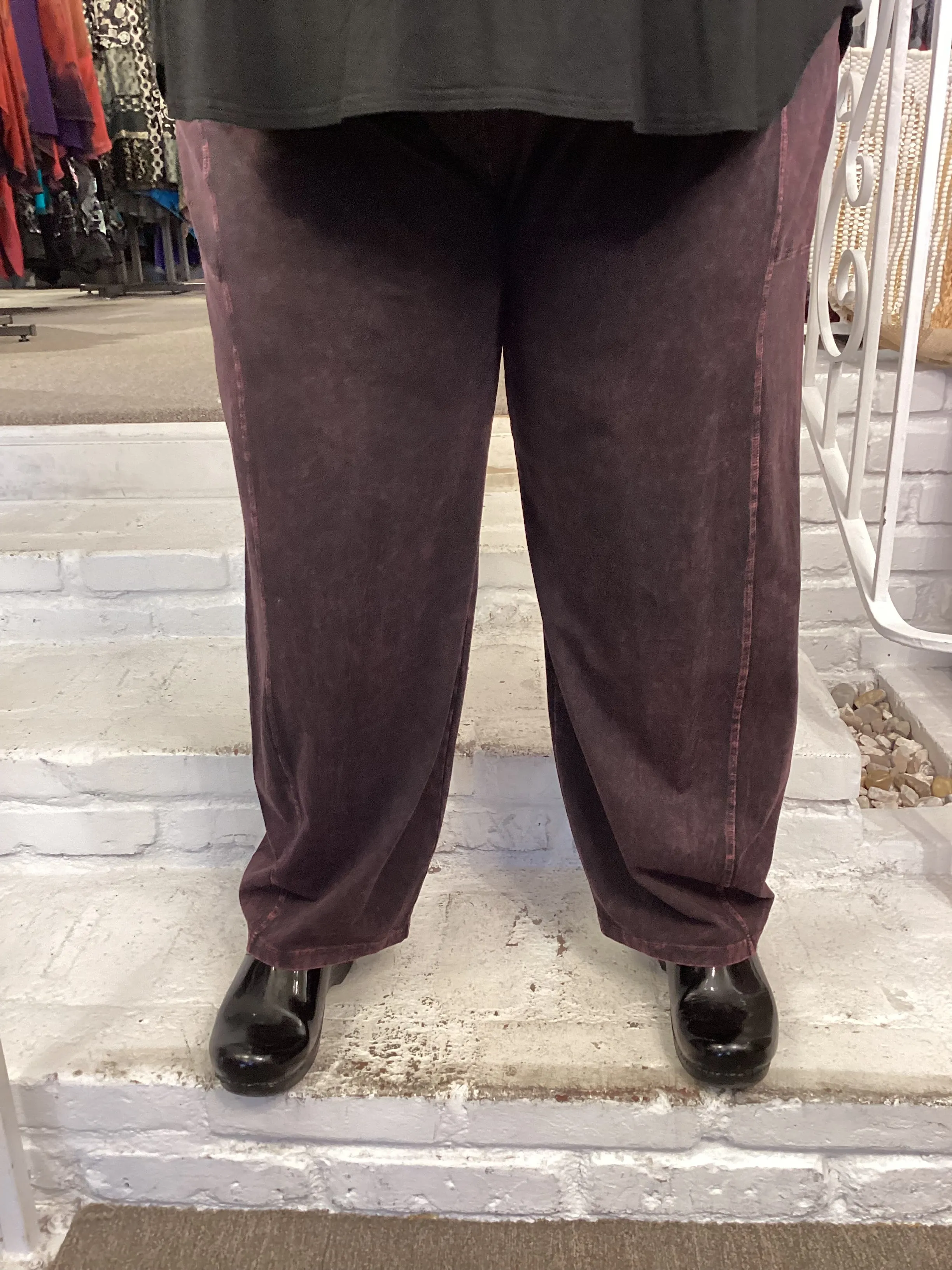 2 PKT LANTERN PANT - WINE