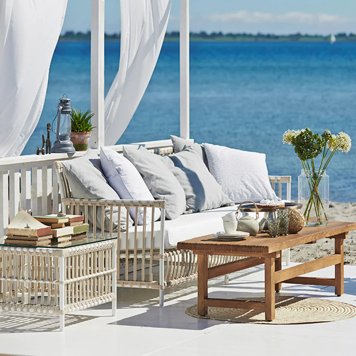 Cane Outdoor Sofa | Cane garden sofa - Rebecca