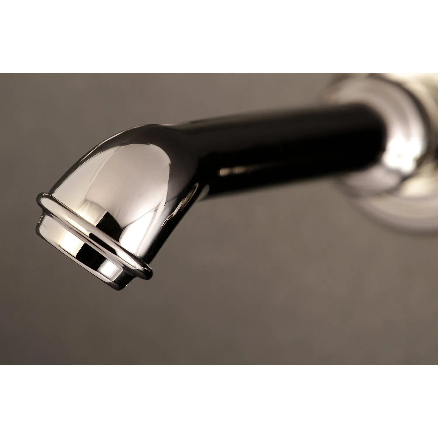 Georgian 2-Handle Wall Mount Roman Tub Faucet