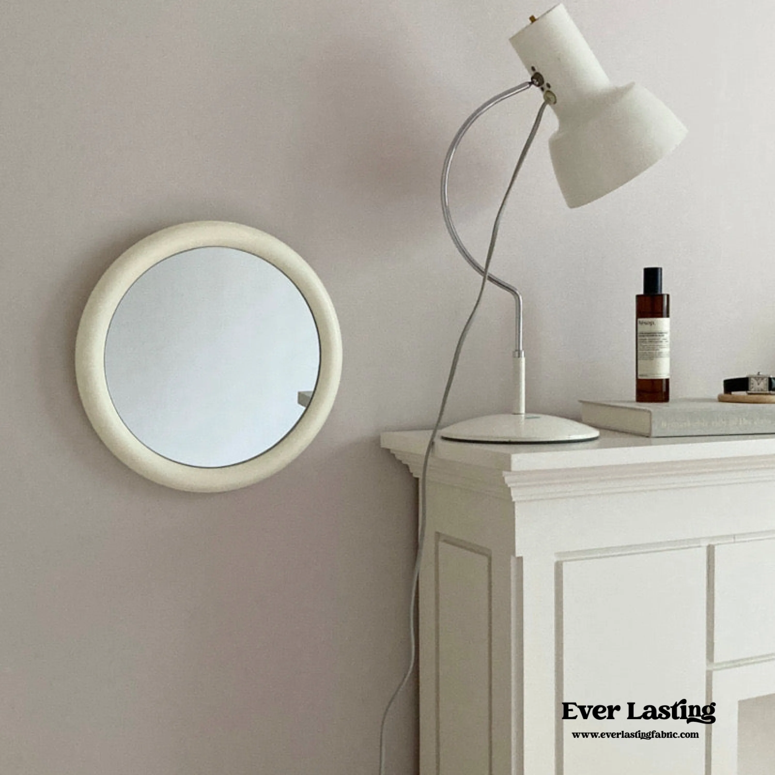 Wooden Circle Mirror / White